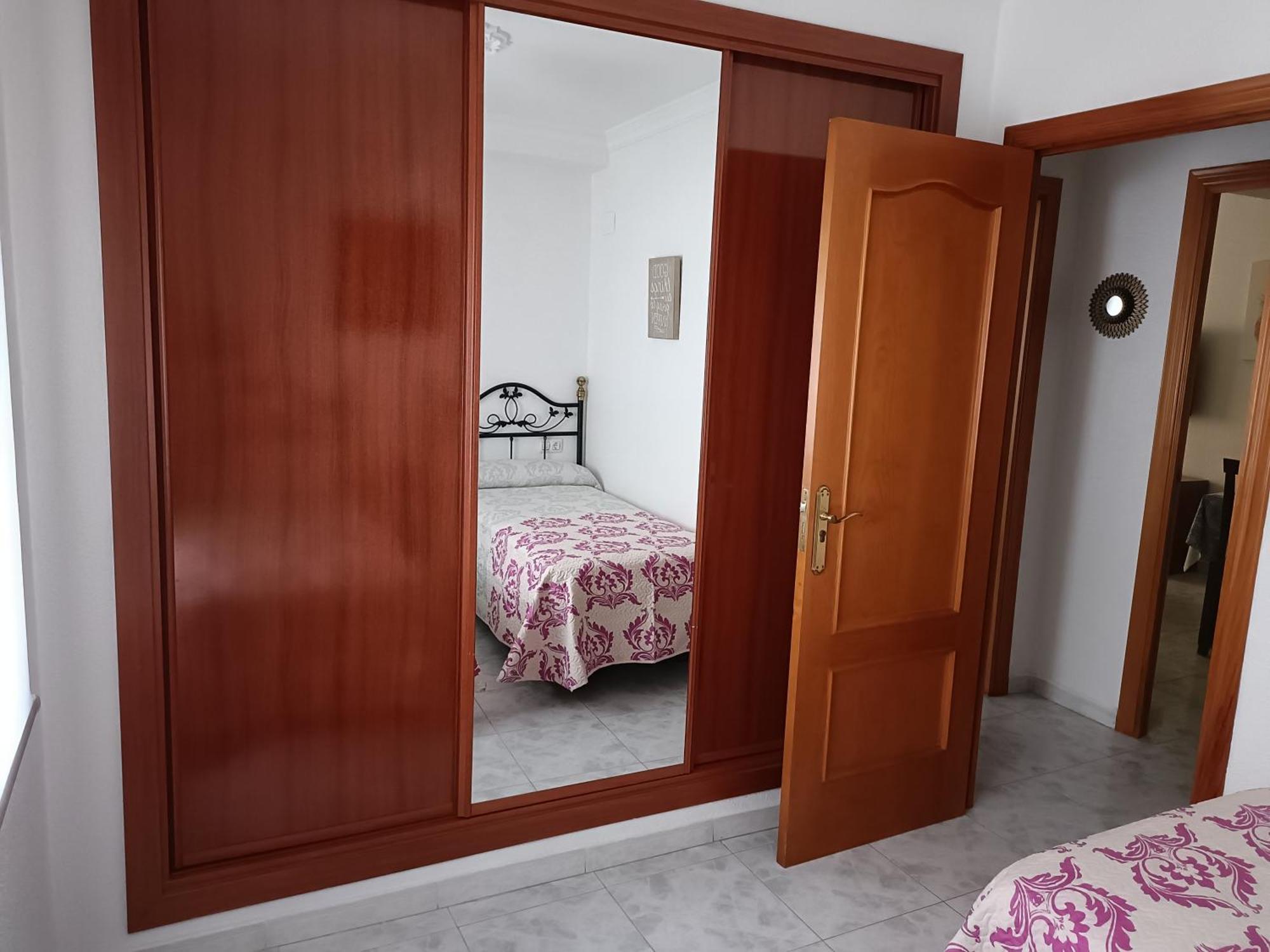 Apartamento Candari Playa En Cadiz Luaran gambar