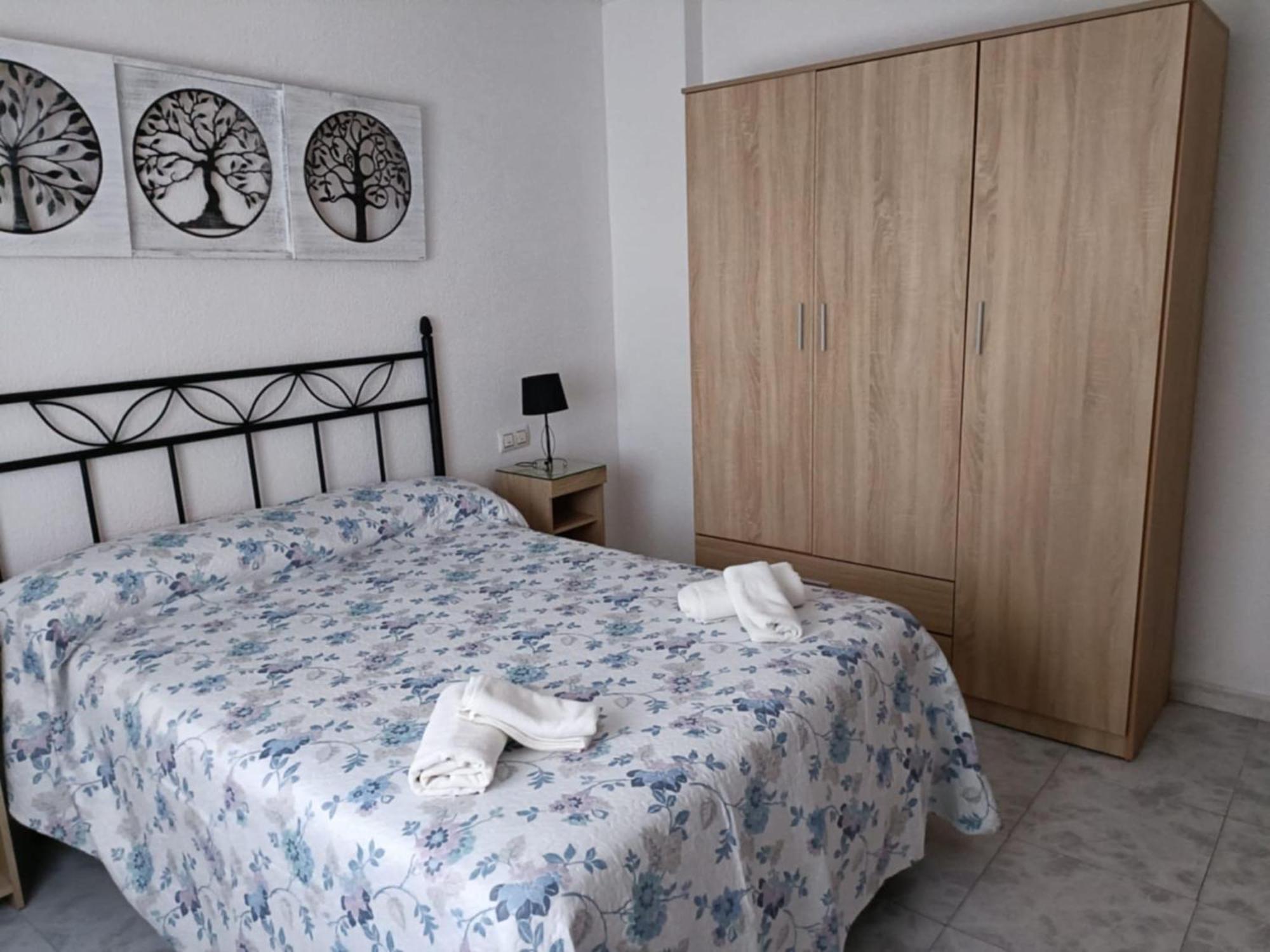 Apartamento Candari Playa En Cadiz Luaran gambar